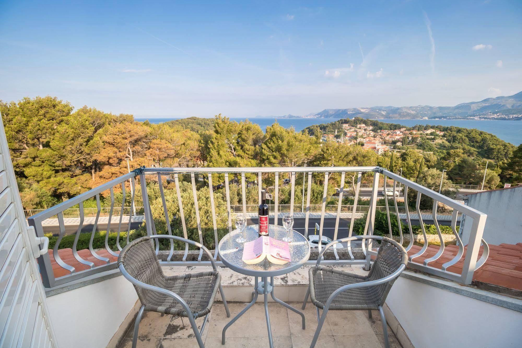 Pansion Lovac Otel Cavtat Dış mekan fotoğraf
