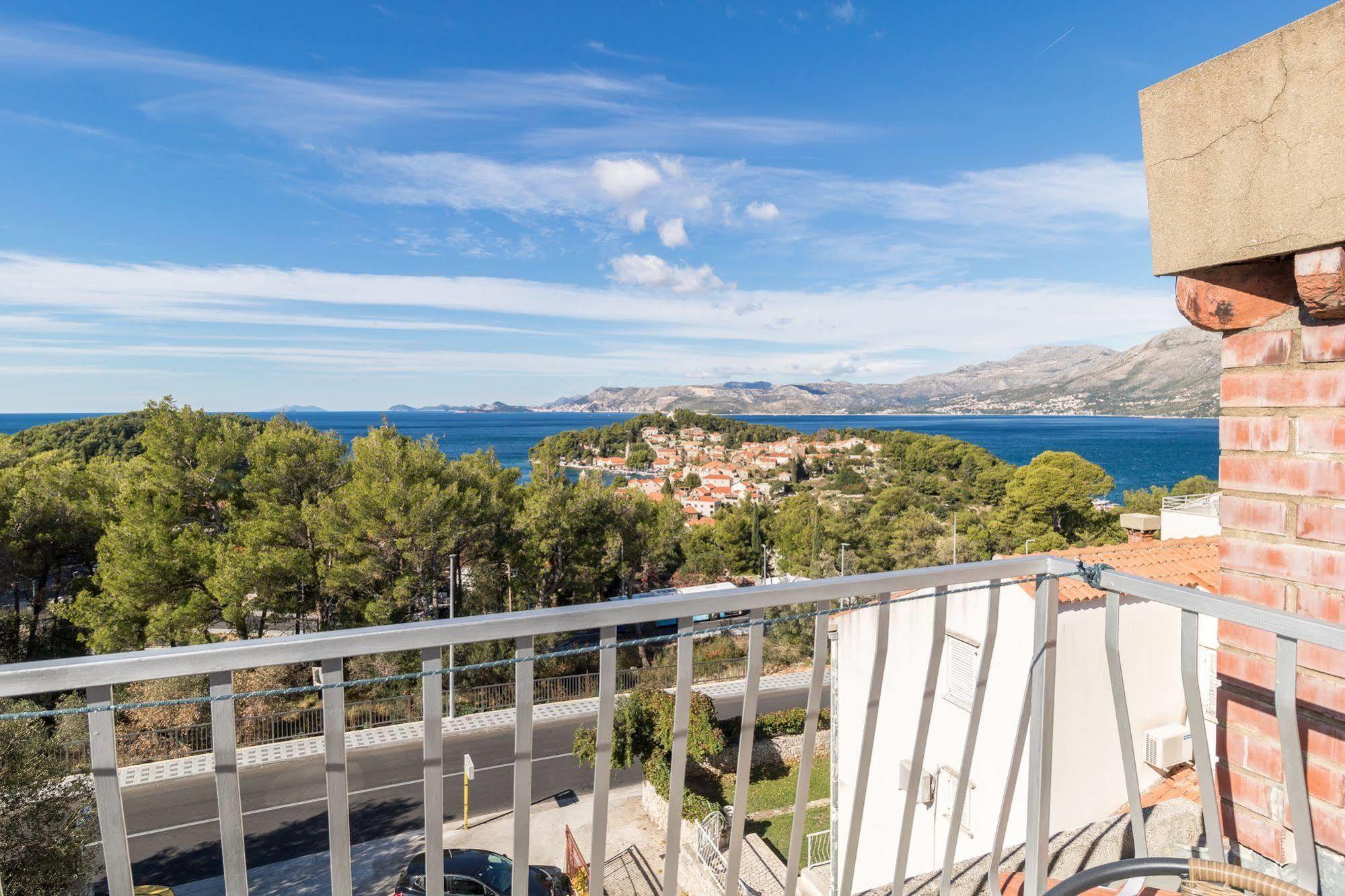 Pansion Lovac Otel Cavtat Dış mekan fotoğraf