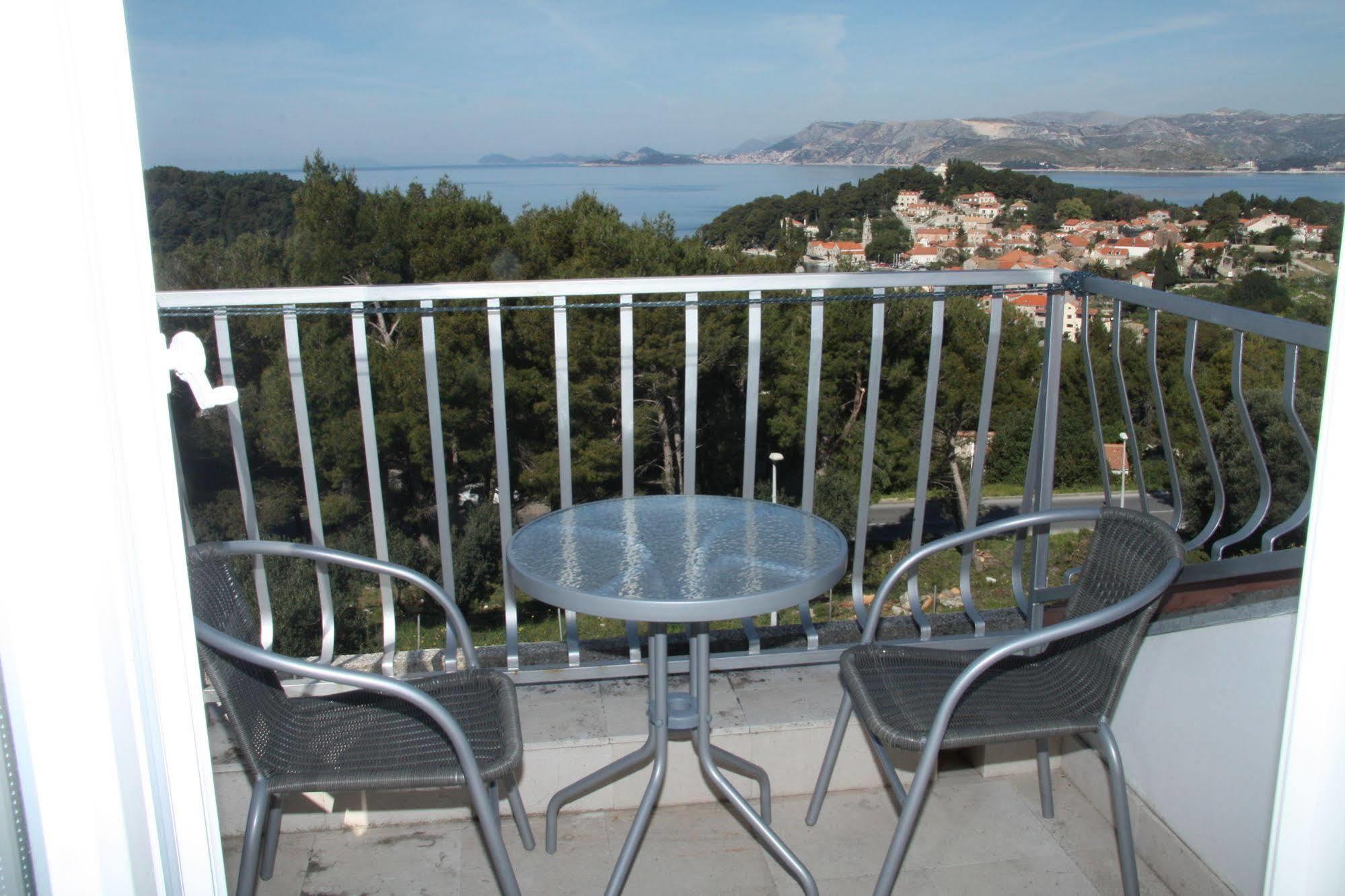 Pansion Lovac Otel Cavtat Dış mekan fotoğraf